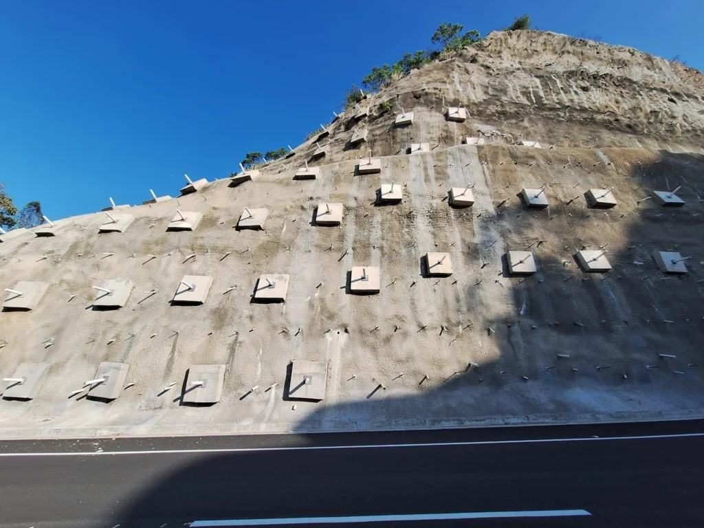 Estudios de geología y geotecnia