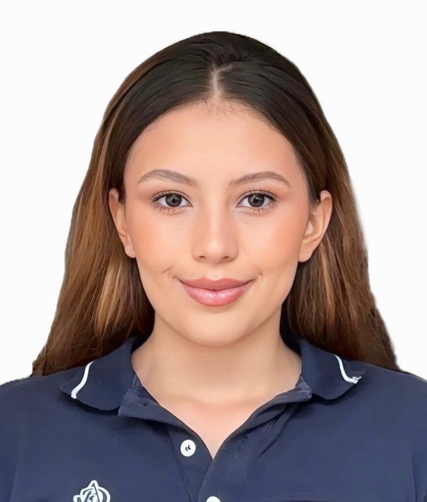 Emeli Viveros Delgado